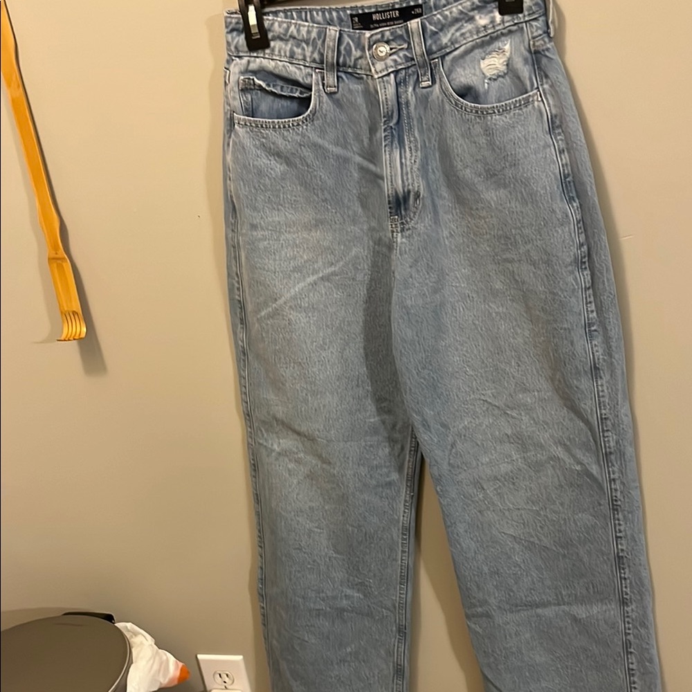 Hollister Light Wash Jeans